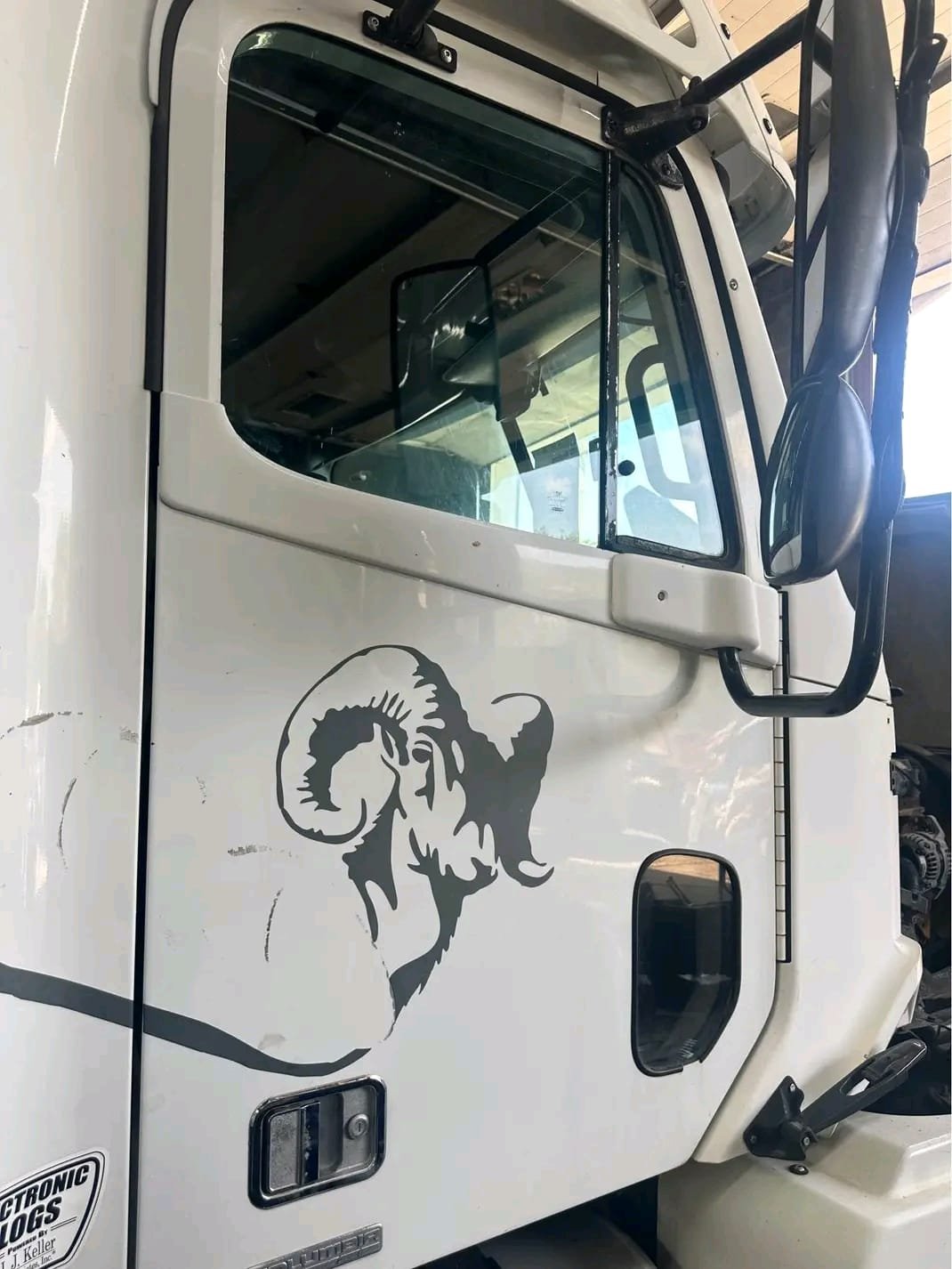 Freightliner Columbia doors