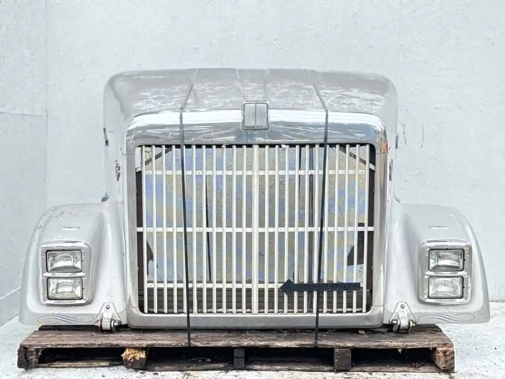 International 9370 complete hood