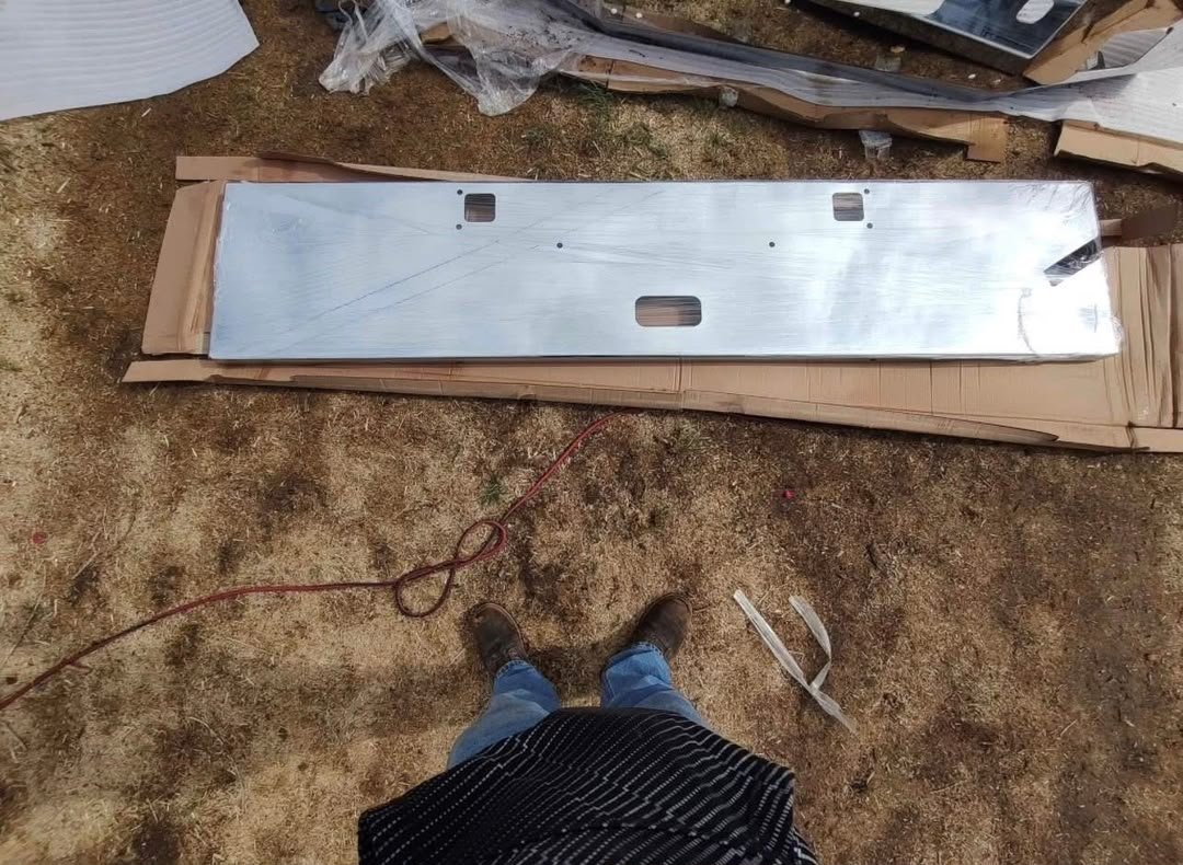 Kenworth W900 Bumper - Image 2