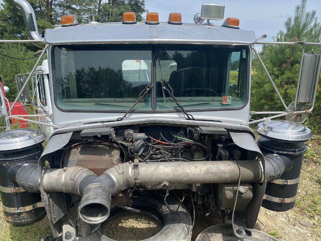 Kenworth w900 cab