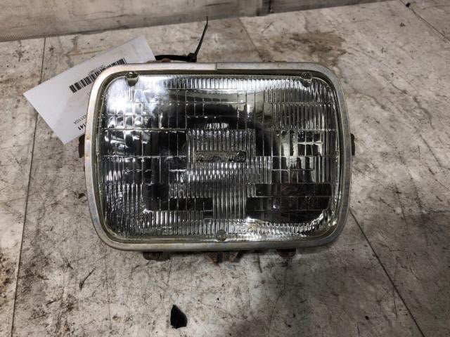 International 9670 headlight
