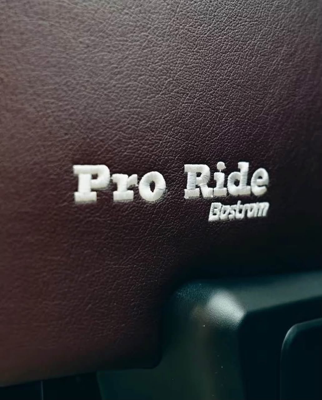 Bostrom pro ride seat - Image 2